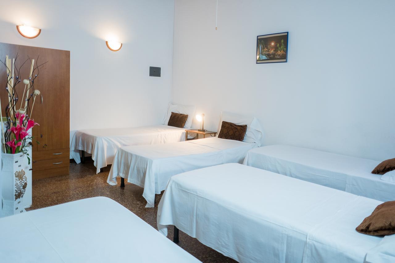 Backpackers House Venice Veneza Exterior foto